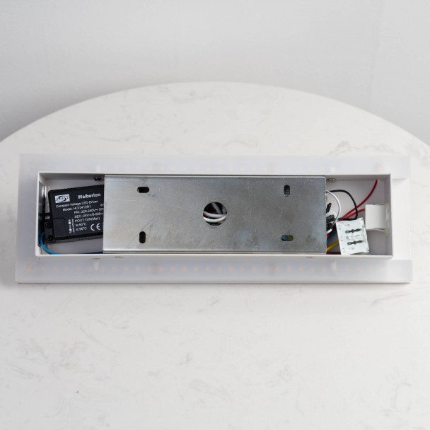 Rectangular design wall light