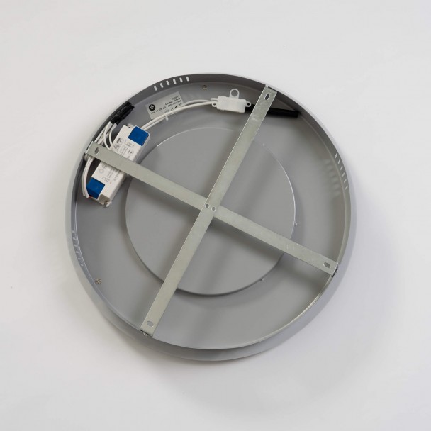 Easy to install ceiling light