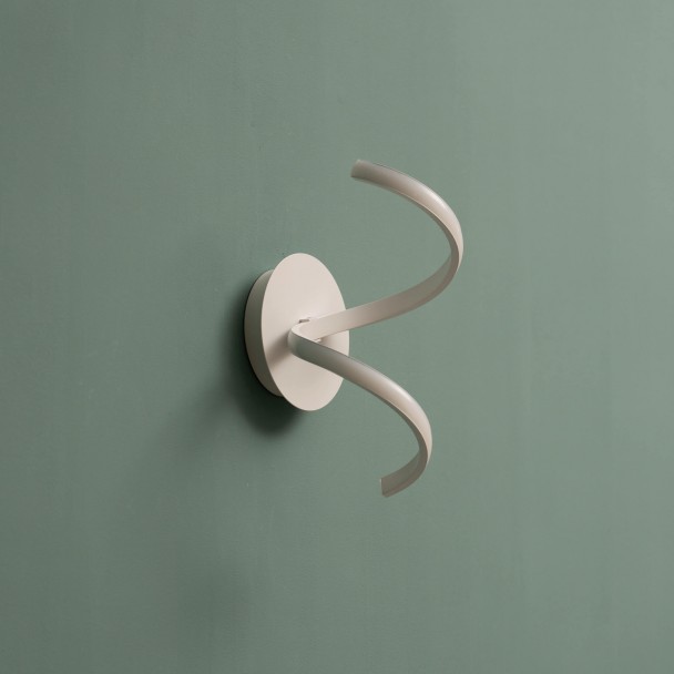 Wall light in matt white finish