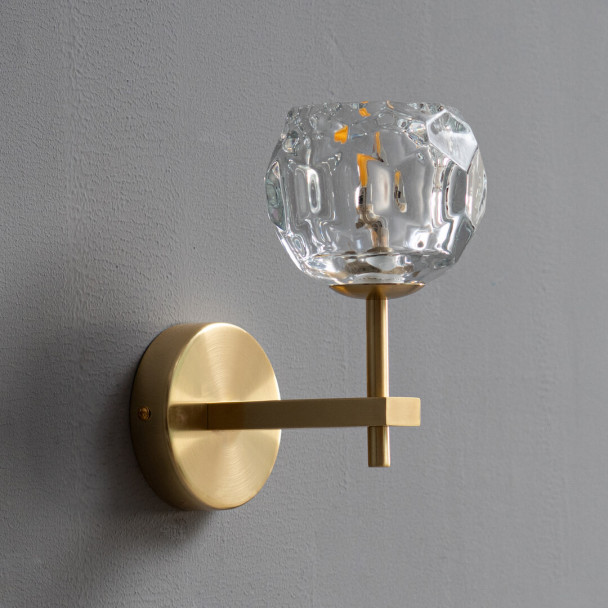Wall light with graphic glass