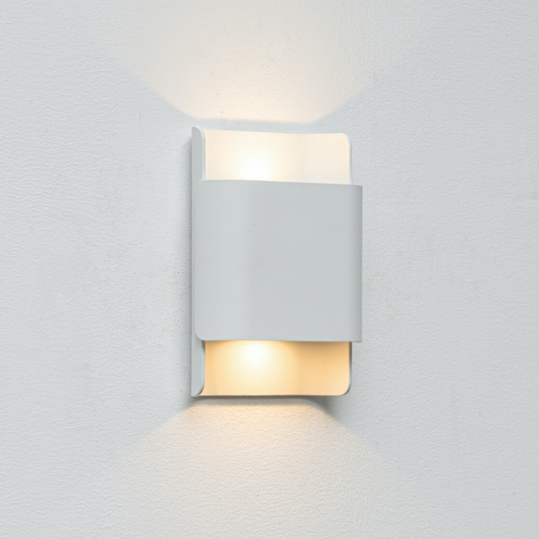 Light fixture with indirect lighting