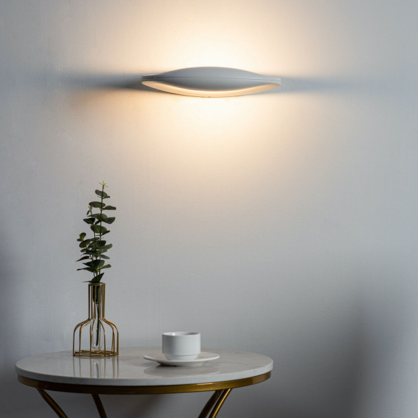 Round edge Light fixture white