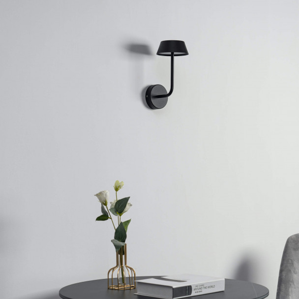 Wall light for living room or bedroom