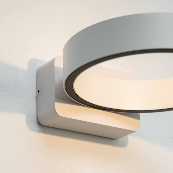 White wall light