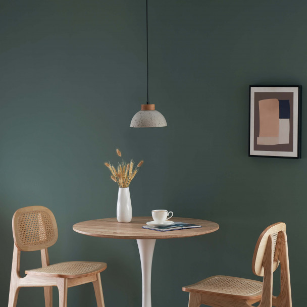 Natural fibre pendant light