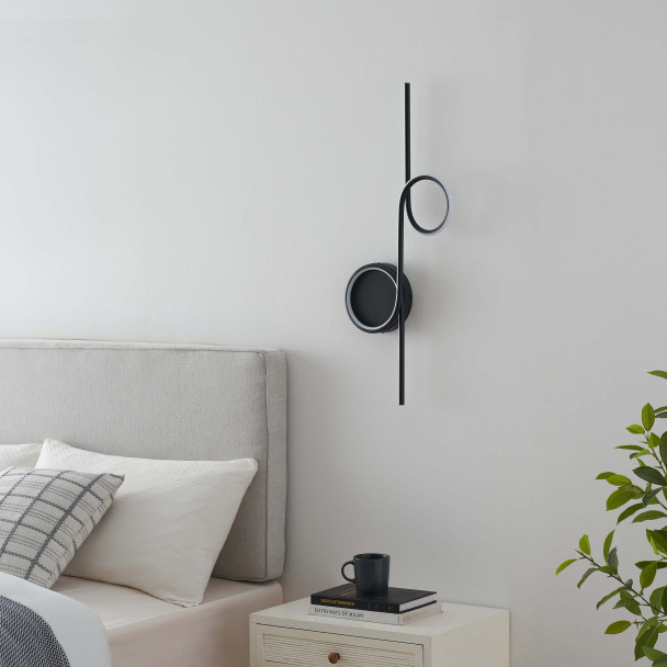 Slim black wall light for interiors - Celi