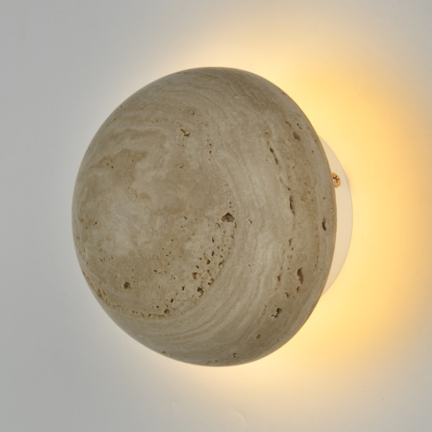 Sculptural and designer wall light - Elvin