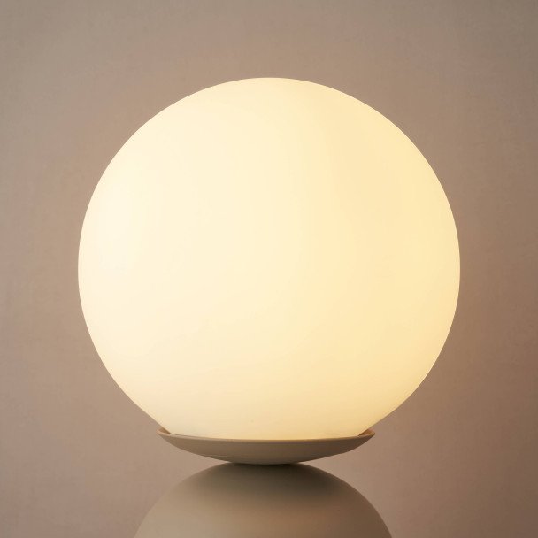 Opal globe lamp soft light modern interior - Sley