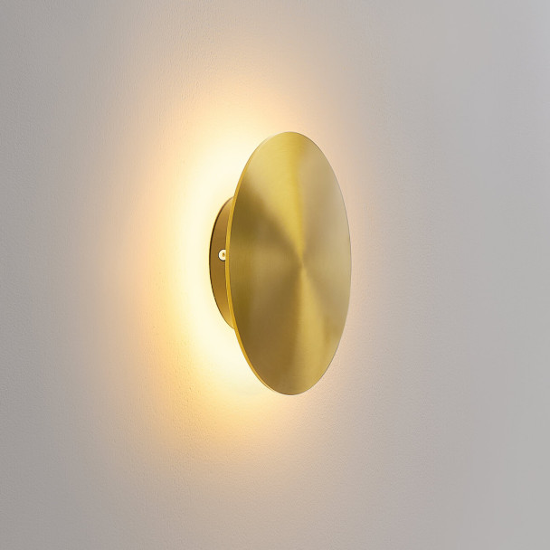 Elegant wall light for modern interiors - Dorenis