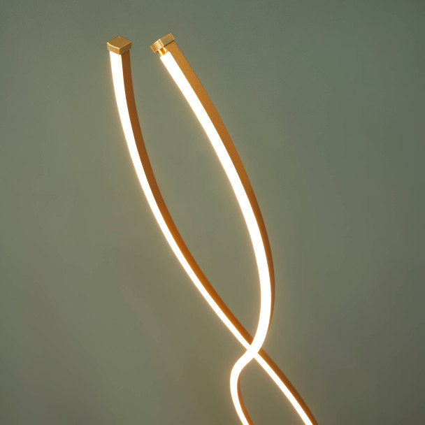 Soft and warm lighting - Orionis