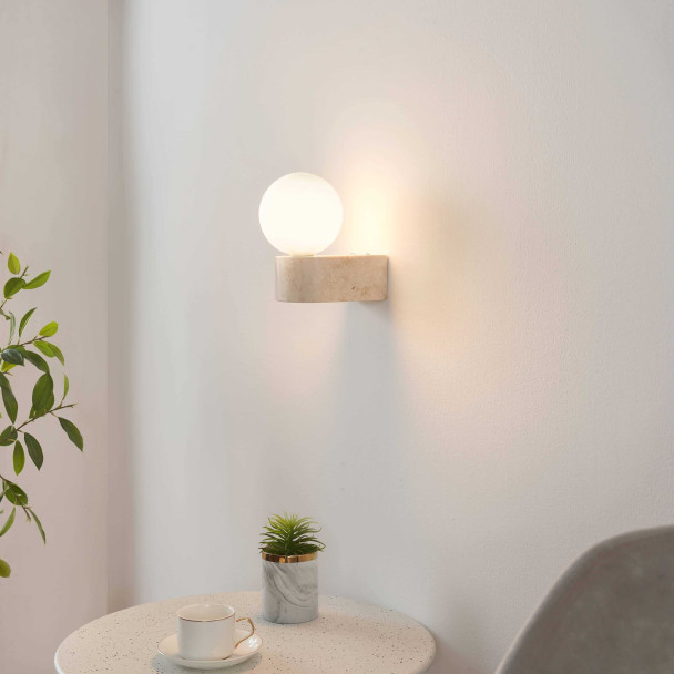 Chic travertine interior light fixture - Oriane