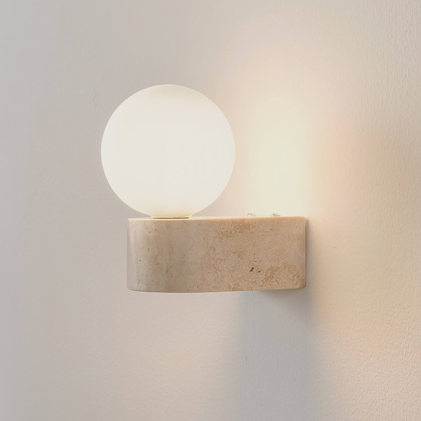 Elegant travertine wall fixture - Oriane