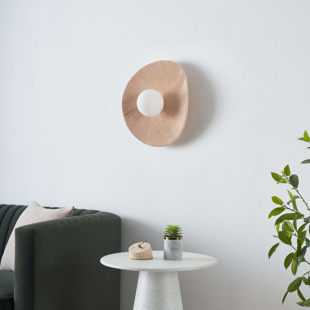 Elegant ceramic wall fixture - Niria
