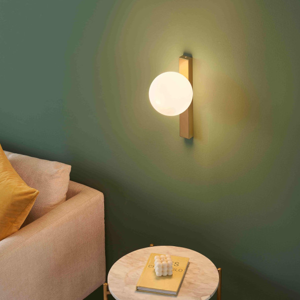 Brass wall light round white globe - Noava