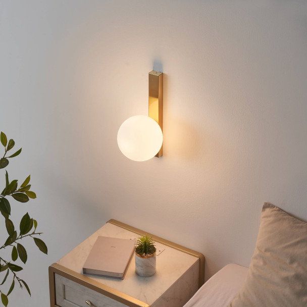 Modern brass wall light frosted glass globe - Noava