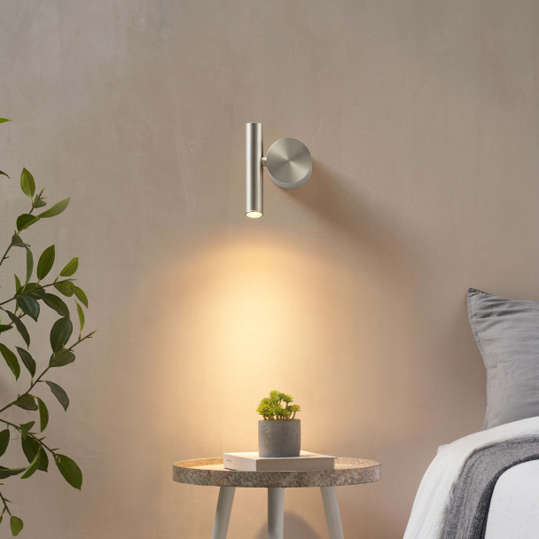 Elegant chrome reading wall light - Isévia