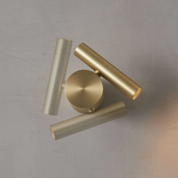 Comfortable reading wall lighting - Isévia
