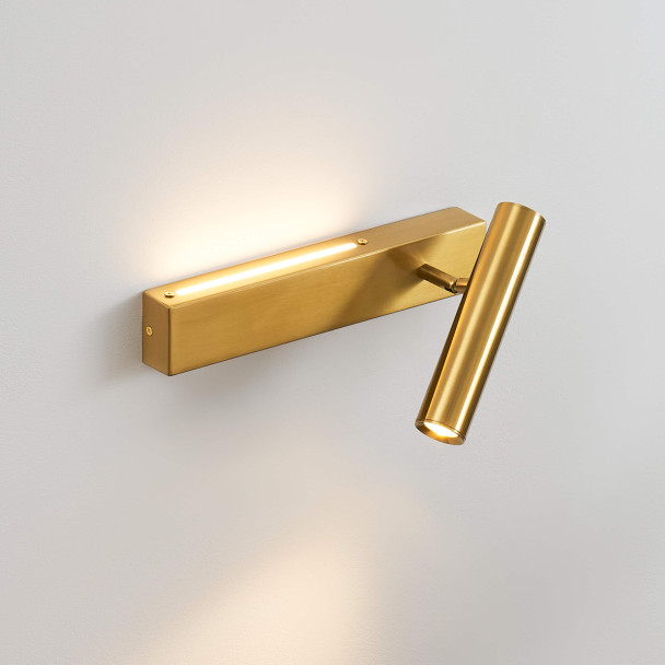 Brass bedside wall light duo | Lodvi