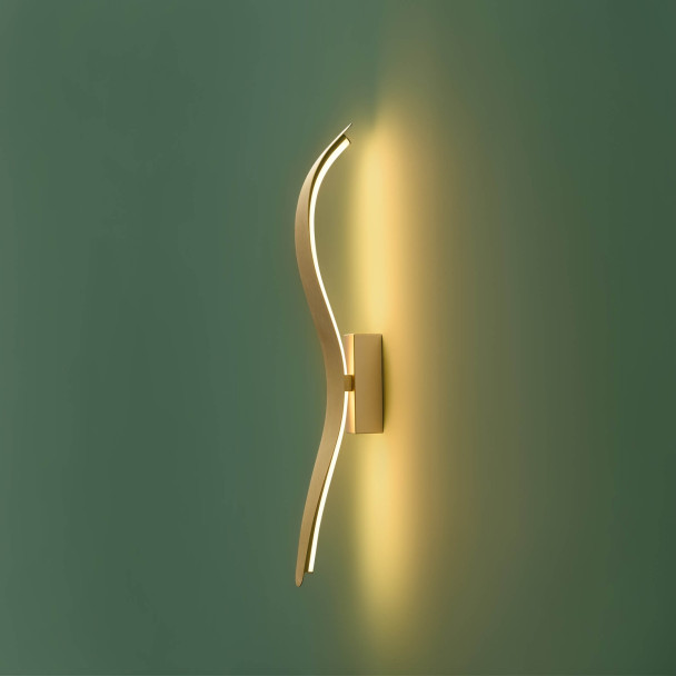 Long wavy brushed gold wall light LED 8W - Virella