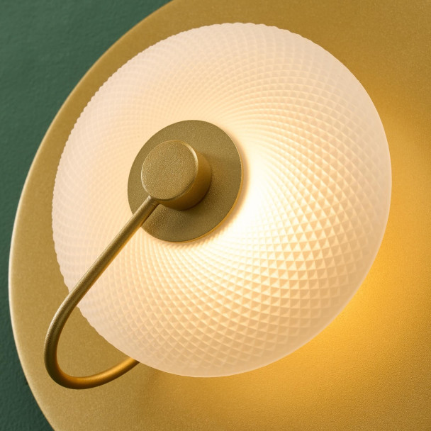 Gold disc wall light with embossed glass 25 cm...