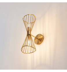 Gold hourglass wall light in openwork metal - Talyra